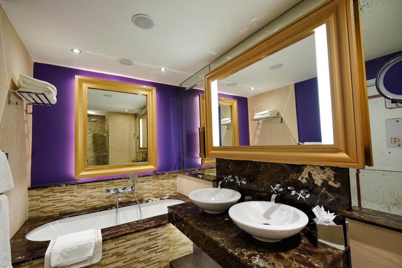 Grosvenor Pulford Hotel & Spa Экстерьер фото