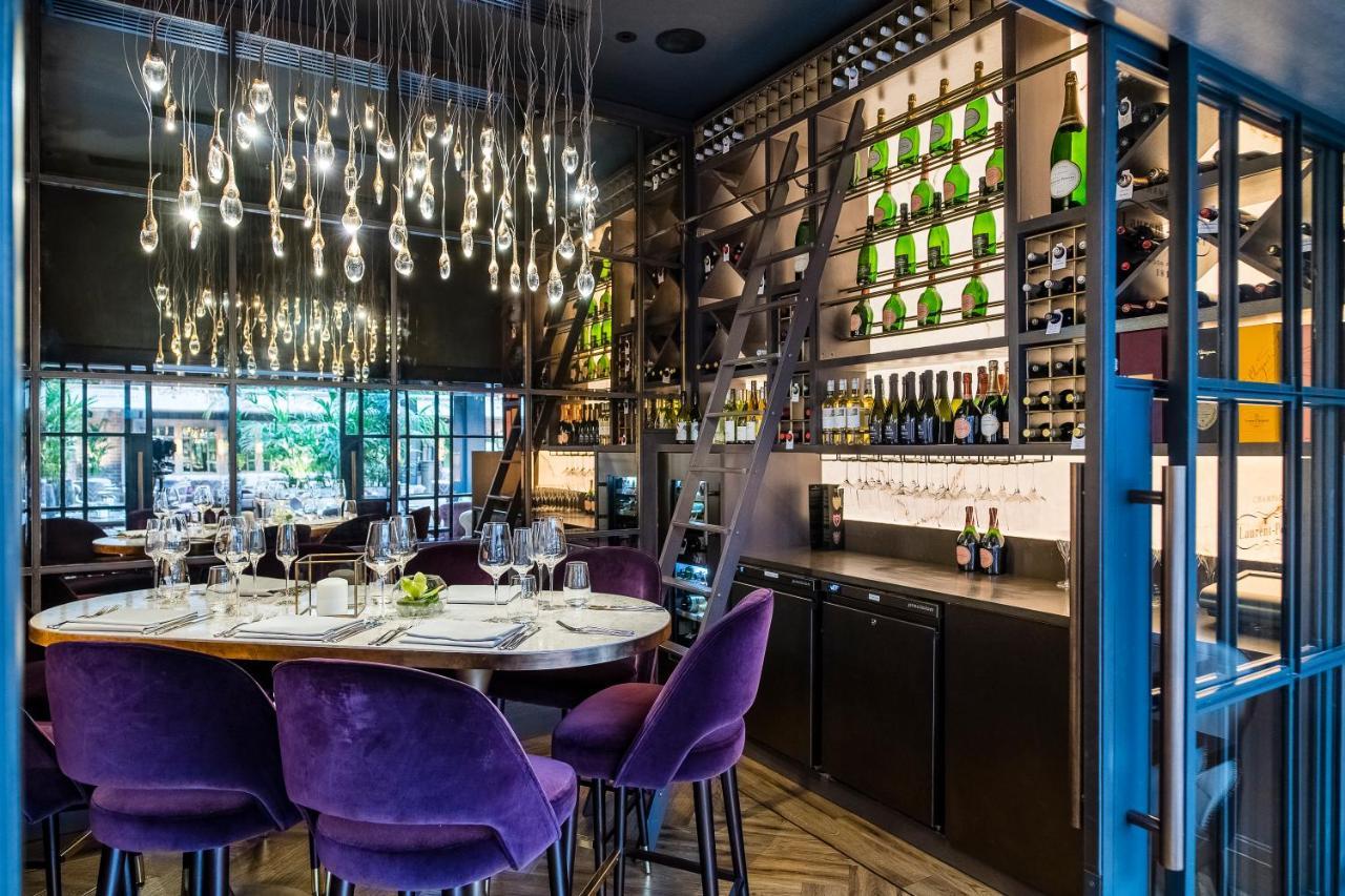 Grosvenor Pulford Hotel & Spa Экстерьер фото