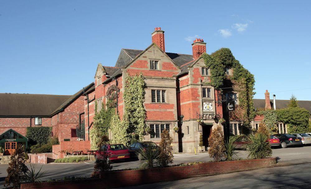 Grosvenor Pulford Hotel & Spa Экстерьер фото